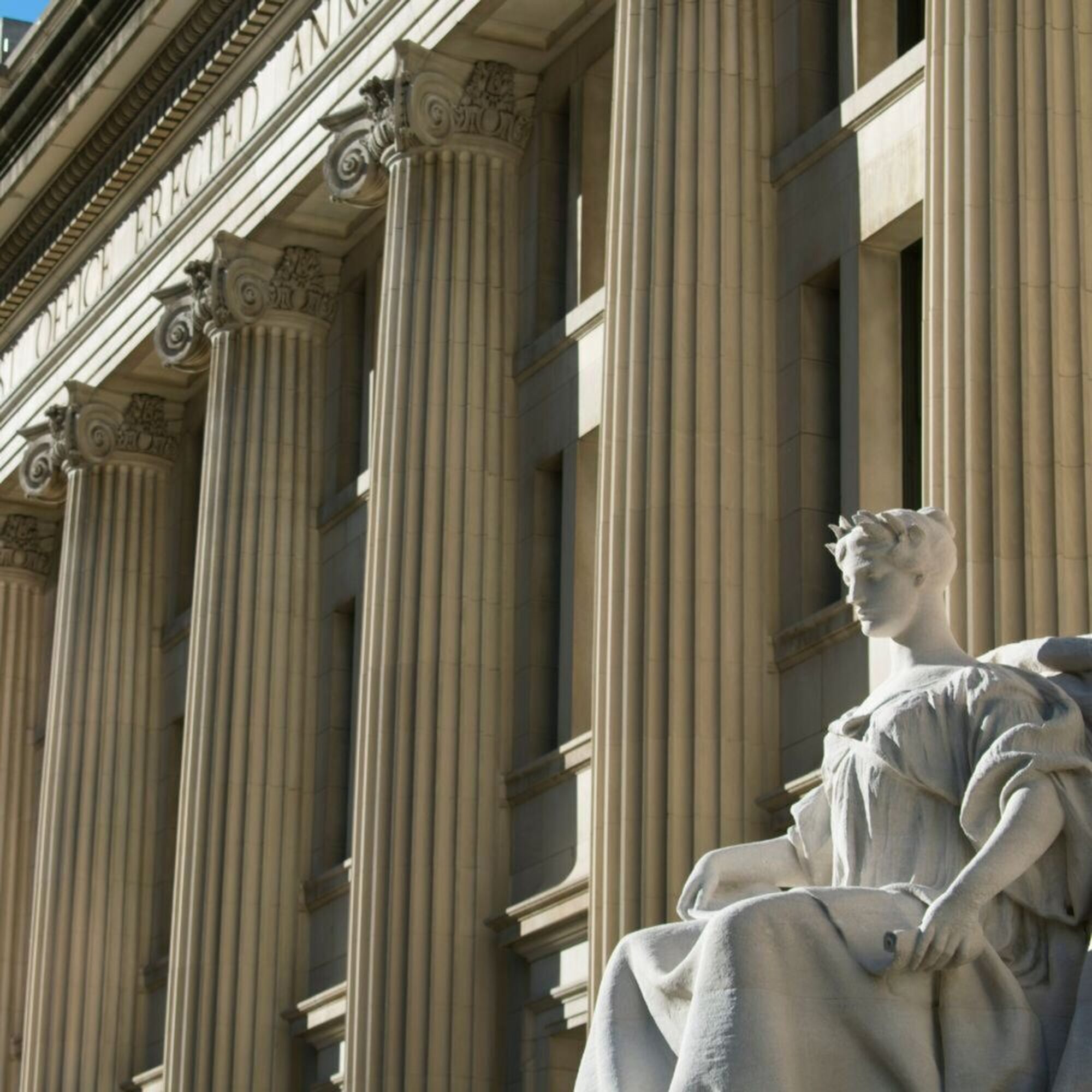 Courthouse columns